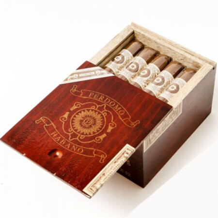 Сигары Perdomo Habano Robusto Corojo