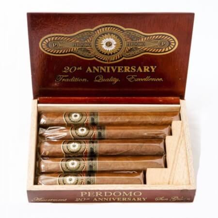 Набор сигар Perdomo 20th Anniversary Sun Grown Gift Pack в подарочной упаковке